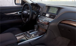 2011 Infiniti M37x Interior